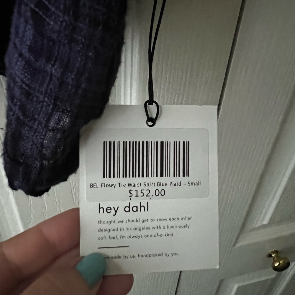 NEW Bella Dahl Flowy Tie Waist Blouse in Admiral Blue Plaid - Picture 5 of 7